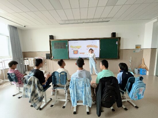 绘本故事《小粽子，小粽子》.JPG