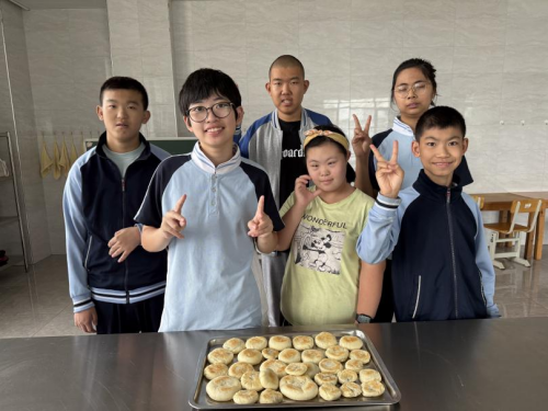 图片4_副本.png 图片4_副本.png